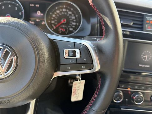 Used 2016 Volkswagen GTI S image 27