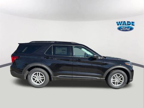 New 2026 Ford Explorer Active w/ Active Comfort Package image 4
