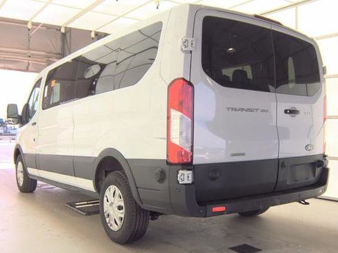 Used 2024 Ford Transit 350 XLT image 5