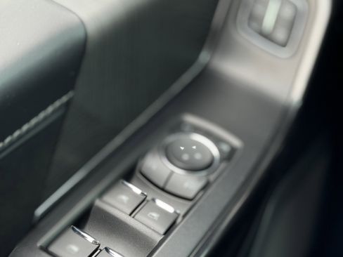 Used 2022 Ford F150 Platinum w/ Equipment Group 701A High image 19