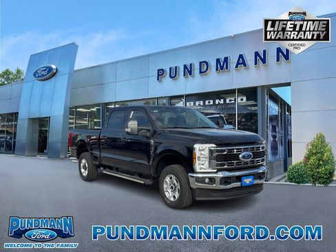 New 2026 Ford F250 XLT w/ FX4 Off-Road Package image 1