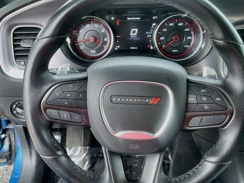 Used 2022 Dodge Charger SXT AWD/4WD image 11