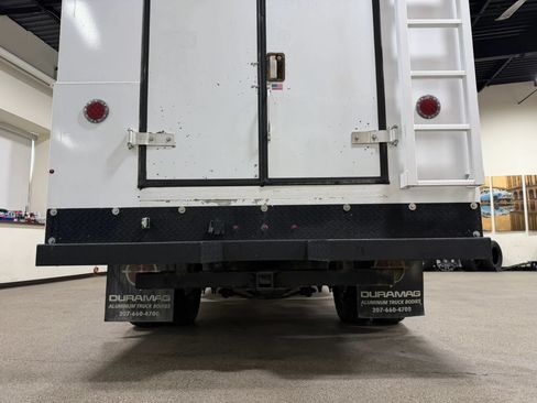 Used 2020 Ford F350 4x4 Crew Cab DRW Super Duty image 22