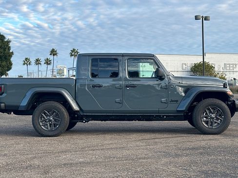New 2026 Jeep Gladiator Sport image 3