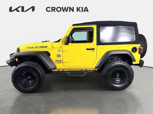 Used 2020 Jeep Wrangler Sport AWD/4WD image 9