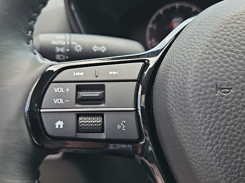 Used 2023 Honda CR-V EX-L image 24