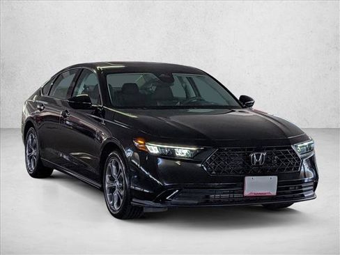 Used 2024 Honda Accord EX image 3