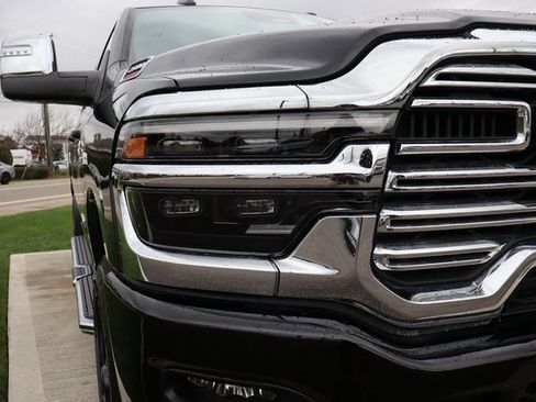 Used 2025 RAM 2500 Laramie image 5