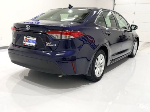 Used 2024 Toyota Corolla XLE FWD image 8