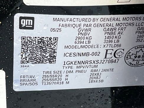 Used 2025 GMC Acadia Elevation w/ Elevation Premium Package image 37