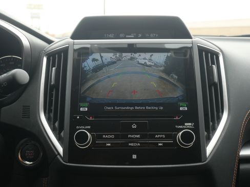 Used 2022 Subaru Crosstrek 2.5i Limited w/ Popular Package #4 image 16