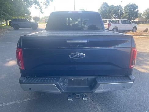 Used 2015 Ford F150 Lariat w/ Equipment Group 502A Luxury RWD image 4