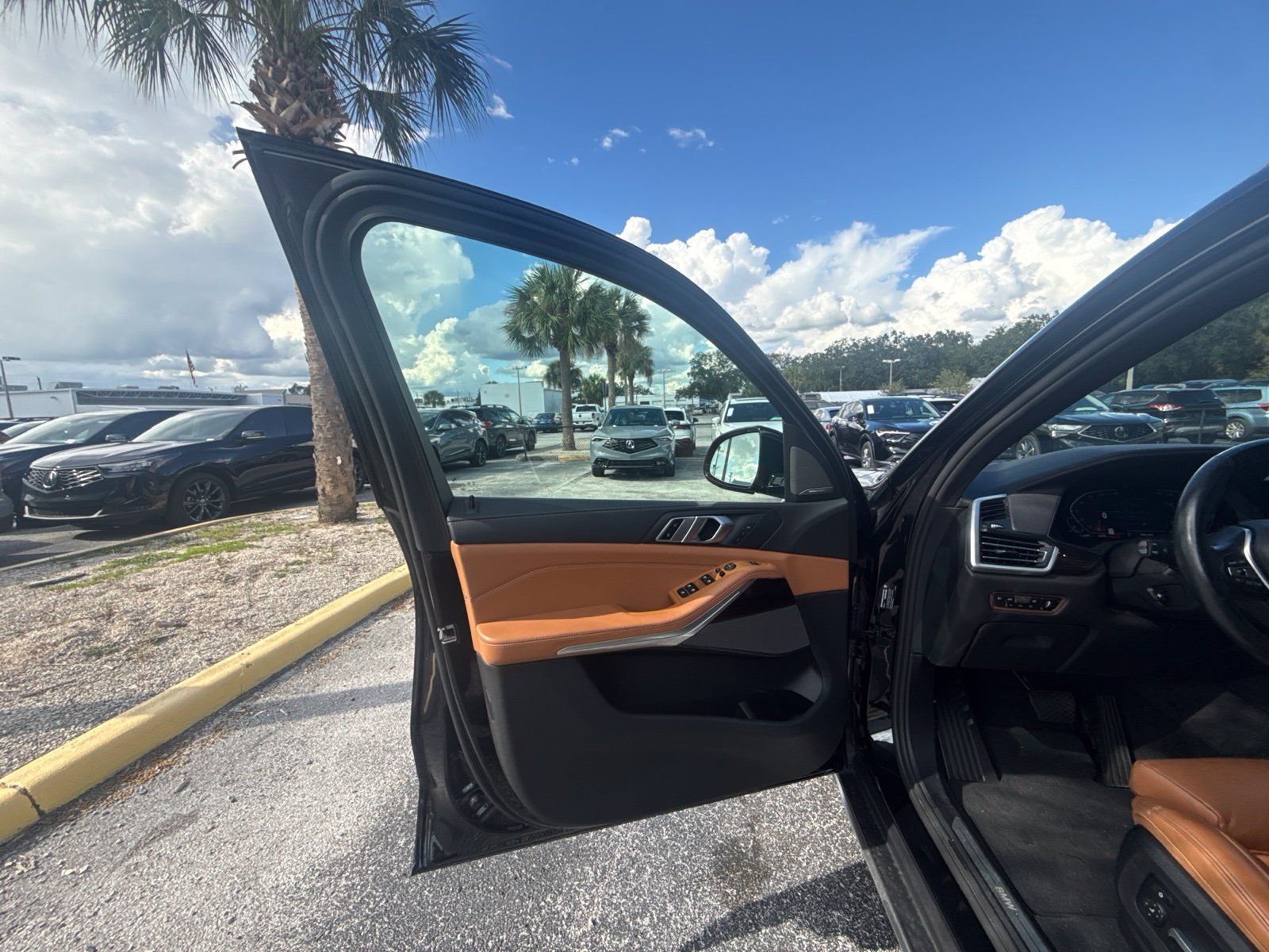 Used 2021 BMW X5 sDrive40i w/ Premium Package RWD image 6