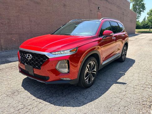 Used 2019 Hyundai Santa Fe AWD image 1