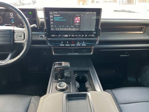 Certified 2024 GMC Hummer EV 3X image 19