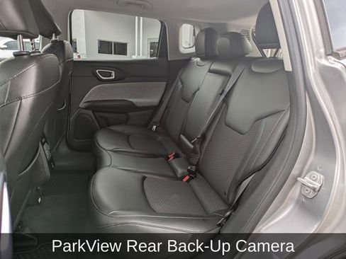 Used 2022 Jeep Compass Latitude w/ Convenience Group image 16