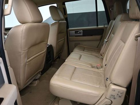 Used 2014 Ford Expedition EL XLT w/ Equipment Group 202A image 17