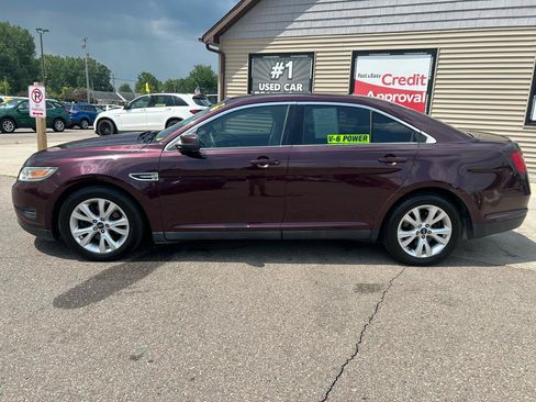 Used 2011 Ford Taurus SEL FWD image 8