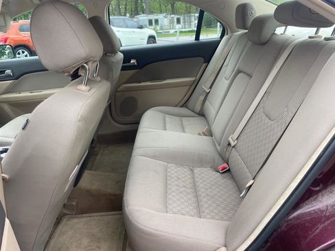 Used 2012 Ford Fusion SE FWD image 11