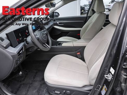 Used 2024 Hyundai Sonata SEL FWD image 14