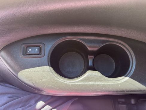 Used 2019 Nissan Armada SL w/ Premium Package image 18