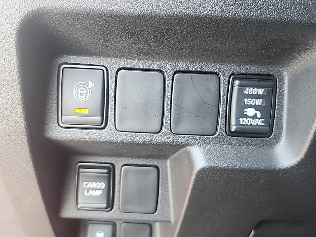 Used 2023 Nissan Frontier Pro-X w/ Pro Convenience Package RWD image 17
