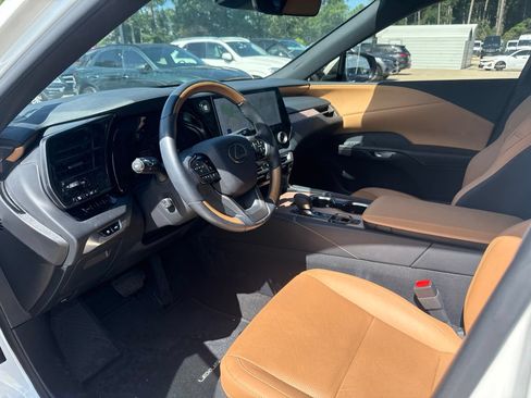 Used 2025 Lexus RX 350 Premium Plus FWD image 9