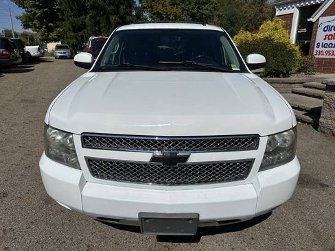Used 2011 Chevrolet Tahoe LT w/ Luxury Package AWD/4WD image 11