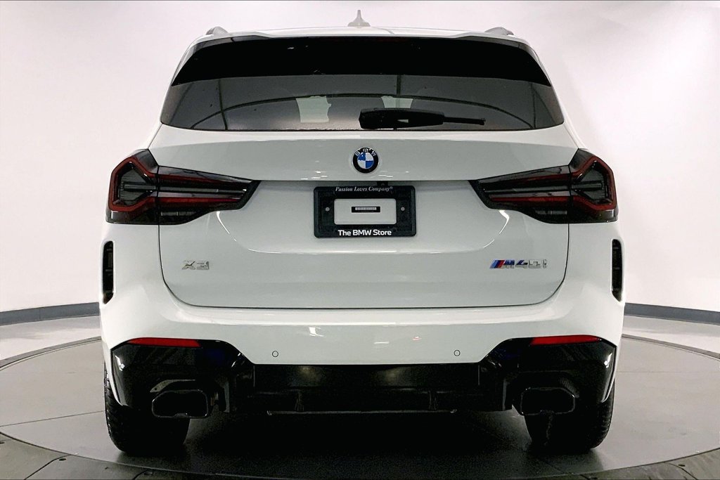 Certified 2023 BMW X3 M40i AWD/4WD image 3