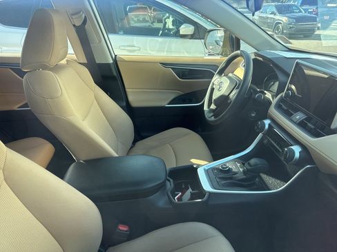 Used 2025 Toyota RAV4 LE image 6
