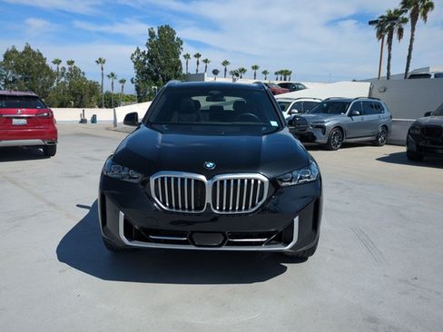 Used 2024 BMW X5 sDrive40i w/ Premium Package RWD image 2