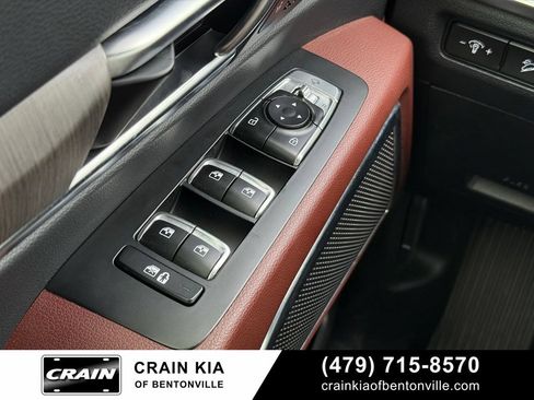 Certified 2025 Kia Telluride SX FWD image 10