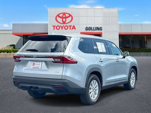 Certified 2026 Toyota Grand Highlander AWD image 5