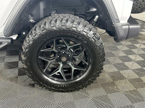 New 2025 Jeep Wrangler Willys image 17