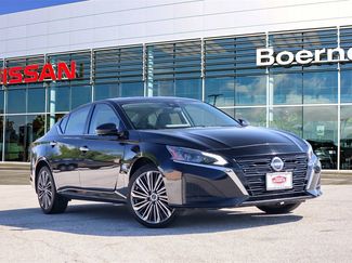 Certified 2023 Nissan Altima 2.5 SL video 1