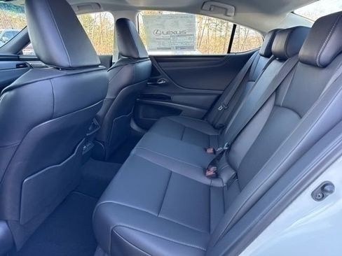 New 2025 Lexus ES 350 w/ Premium Package image 15