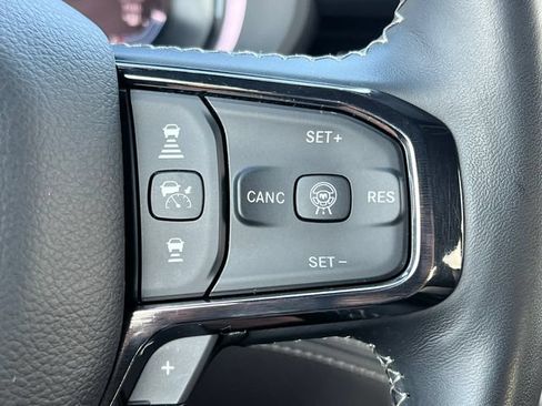 Used 2025 RAM 1500 Limited AWD/4WD image 23