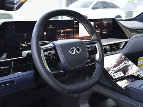 New 2027 INFINITI QX80 Sensory w/ Sport Exterior Package AWD/4WD image 24