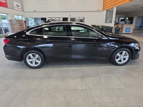 Used 2023 Chevrolet Malibu LT FWD image 6
