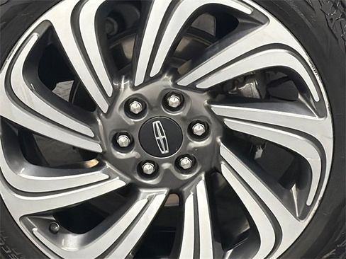 Used 2022 Lincoln Navigator L Reserve image 5