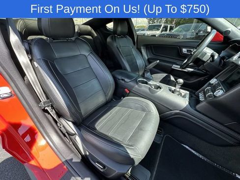 Used 2018 Ford Mustang GT Premium w/ Equipment Group 401A RWD image 26