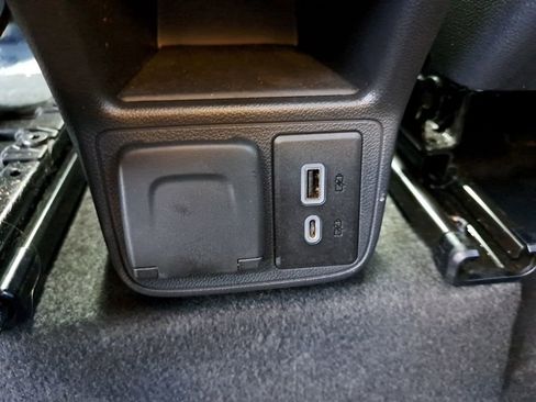 Used 2024 Chevrolet TrailBlazer RS w/ Convenience Package image 10