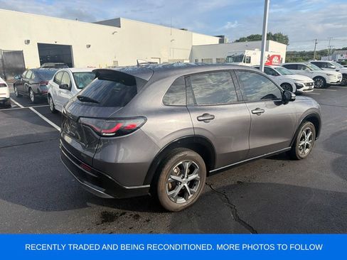 Used 2025 Honda HR-V EX-L image 3