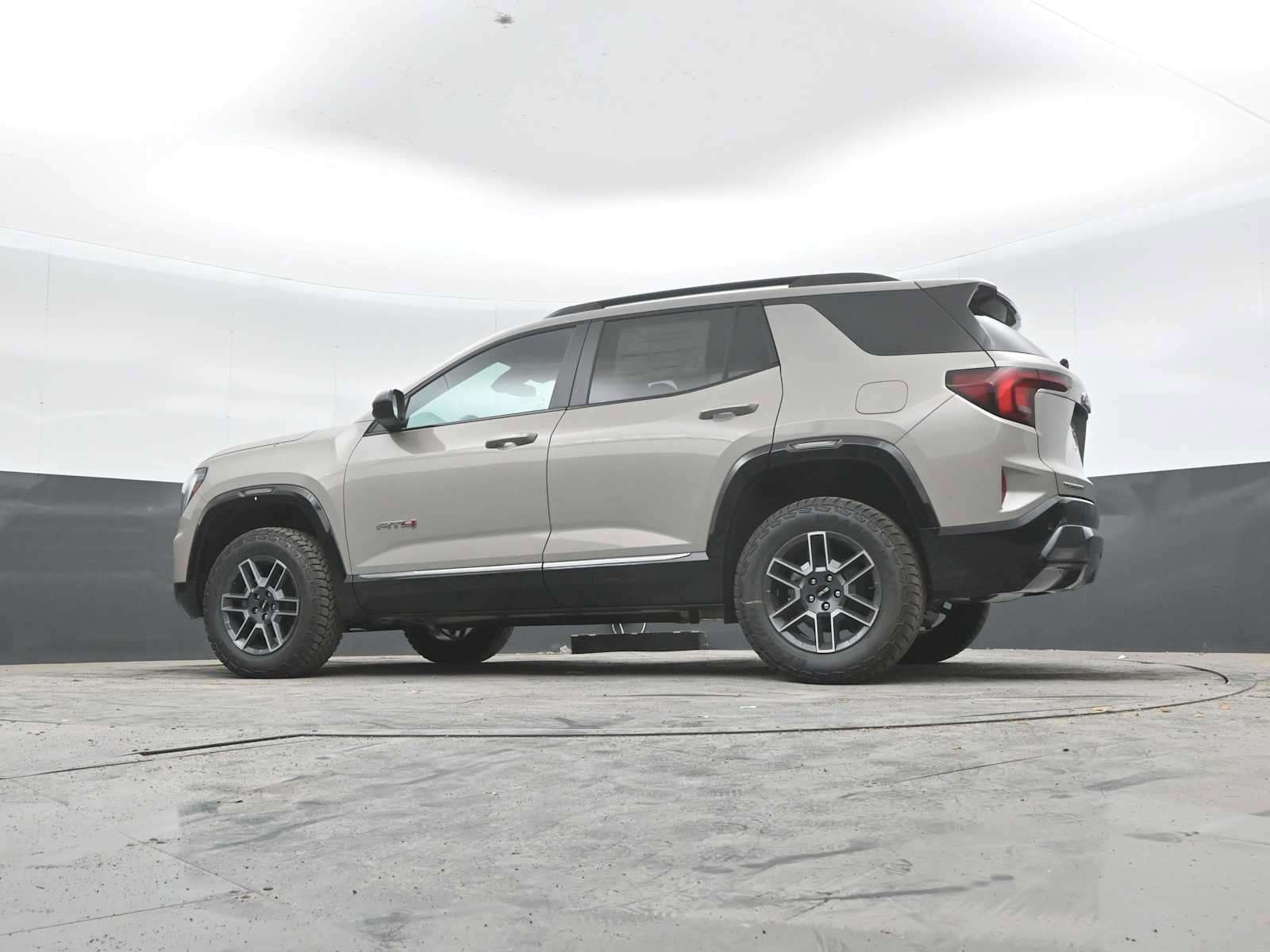 New 2027 GMC Terrain AT4 AWD/4WD image 39