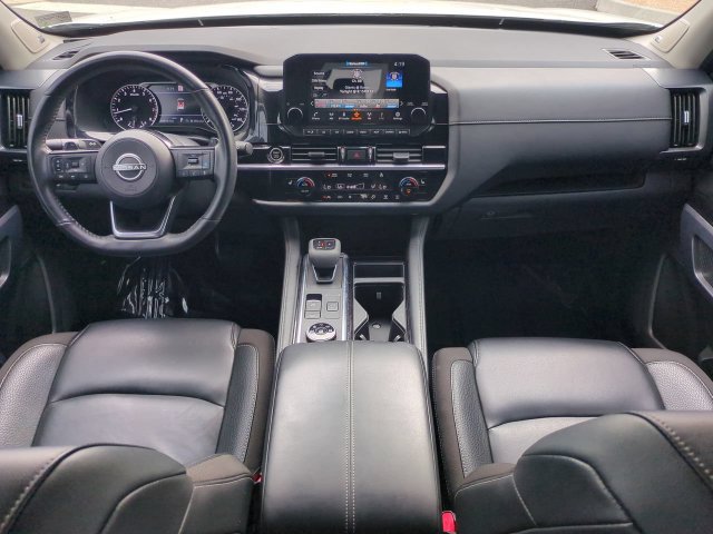 Used 2023 Nissan Pathfinder SL w/ SL Premium Package AWD/4WD image 15