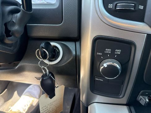 Used 2016 RAM 2500 Big Horn AWD/4WD image 20