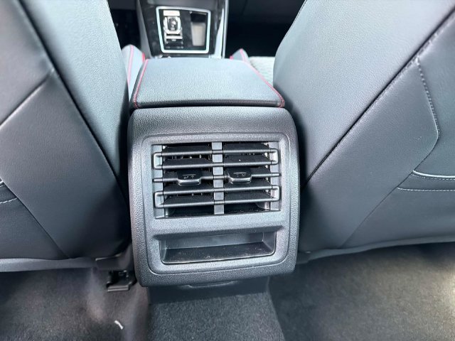 New 2026 Volkswagen GTI SE FWD image 14