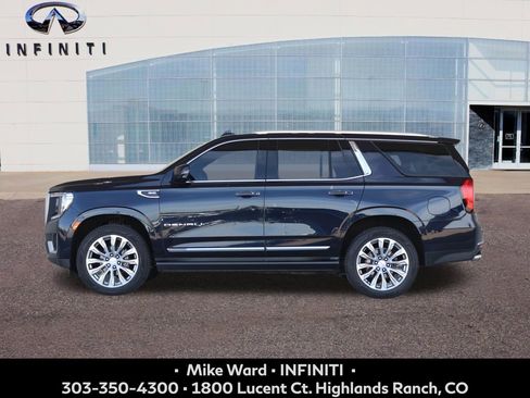 Used 2021 GMC Yukon Denali w/ Denali Ultimate Package AWD/4WD image 2