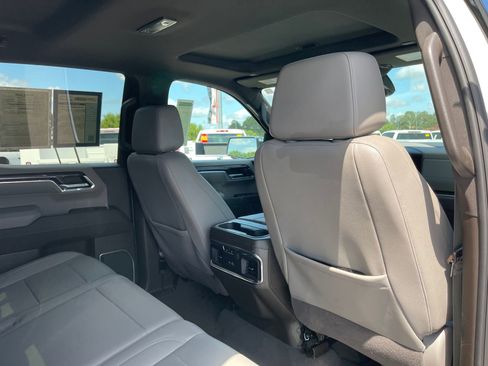 Used 2023 Chevrolet Silverado 1500 LTZ image 25