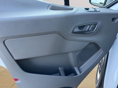 New 2026 Ford Transit 150 Low Roof RWD image 26